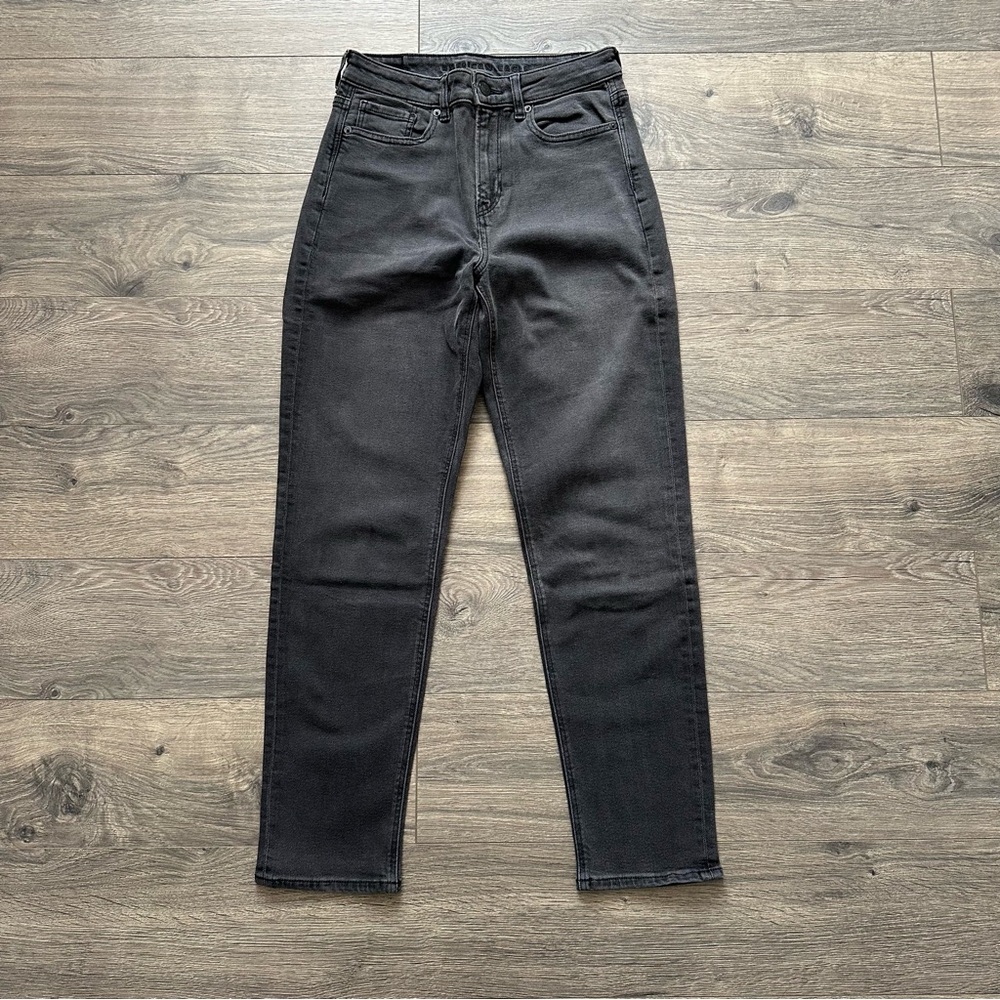 American Eagle Mom Jean Black Size 4 Regular (No. 2702)